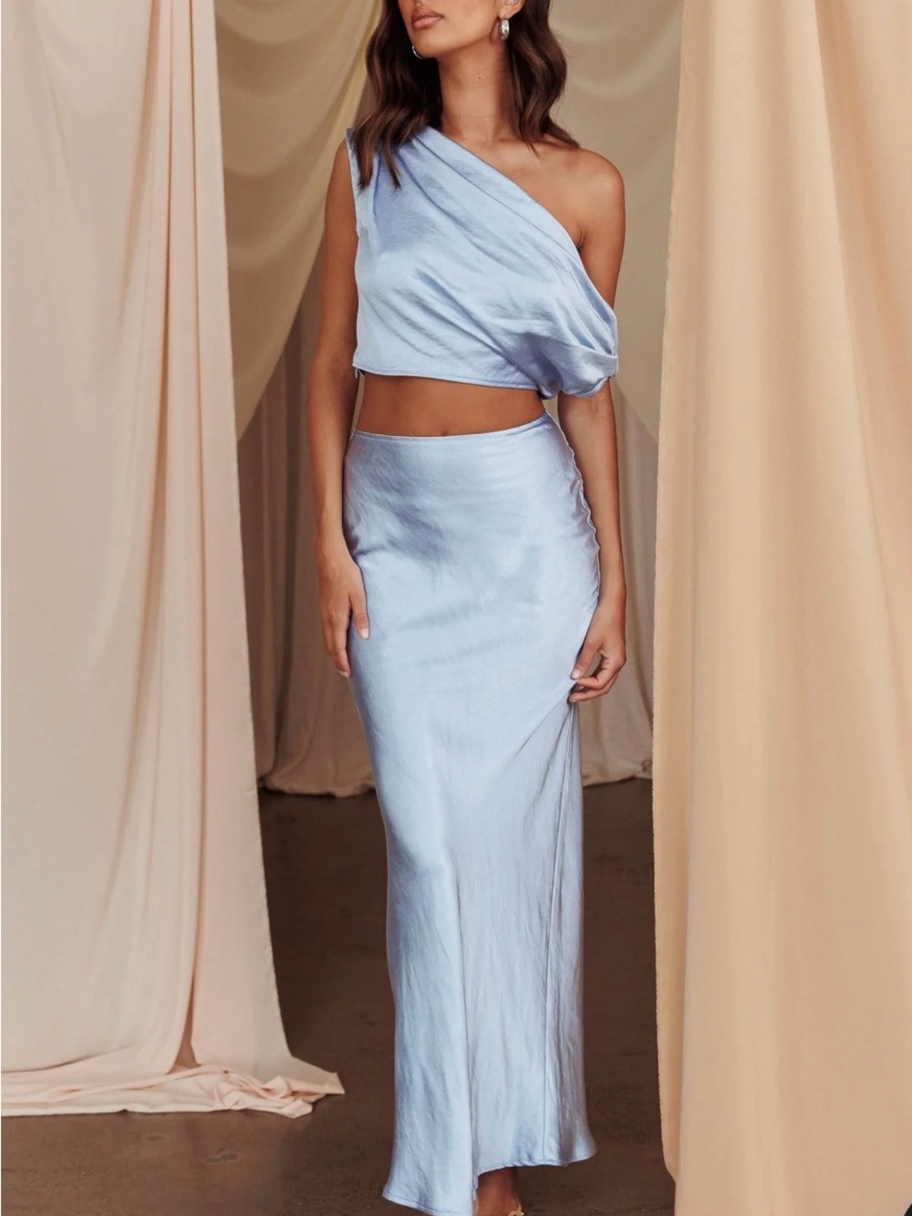 Selfie Leslie Alivya Blue Satin Set One Shoulder Top Maxi Skirt Size S